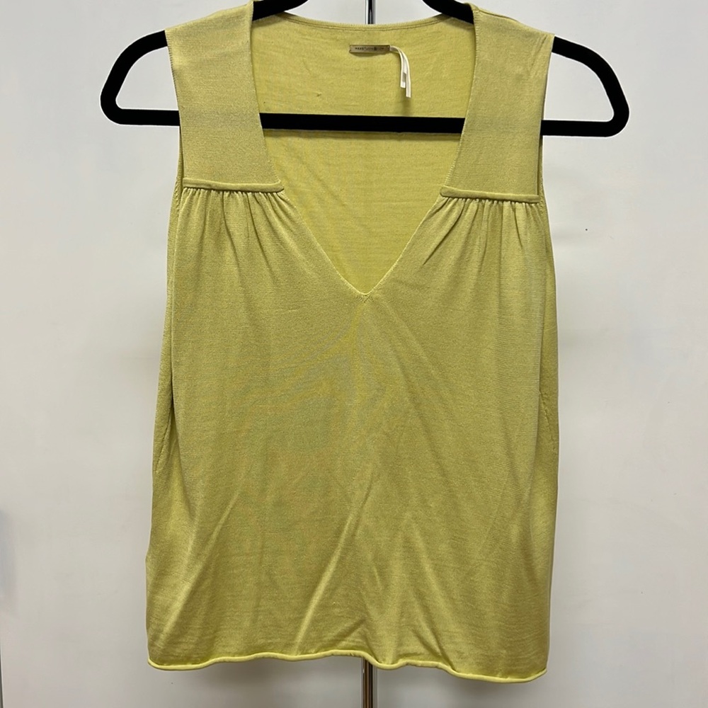 Max studio 80%silk 20% cotton citron colored top size Large